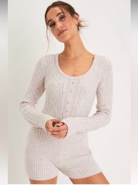 Cuddly Sentiments Blush Multi Marled Cable Knit Romper size XS